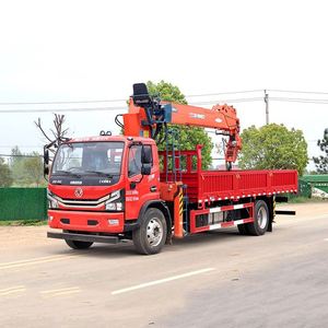 Camion de levage lourd Dongfeng 4*2 équipé d'une grue à flèche droite à 6 sections de 8T, pour le levage et le transport de matériaux - Product Image 2