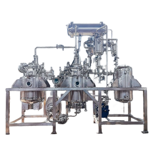 Equipamento De Extração De Destilação De Baixa Temperatura De Vácuo 50L GMP Herbal Essential Oil Hydrosol Extractor Machine Concentrador De Escala De Laboratório - Product Image 1