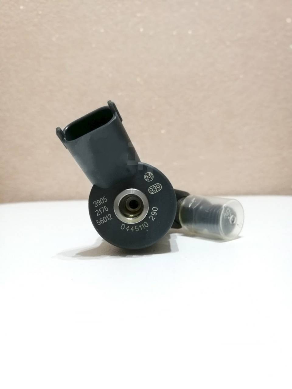 common rail injector 0445110290 FOR Hyundai Kia D4EA fuel injector nozzle 0445110290 3380021900 3380027000 3380027900 0445110126