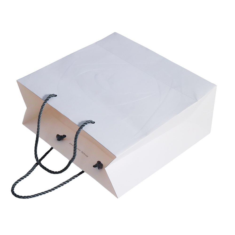 Sustainable Packaging Trends Shaping 2025