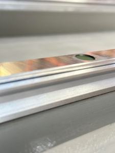 Scie à onglet CNC à double tête motorisée haute précision 450 mm pour la découpe d'aluminium de portes et fenêtres - Product Image 5