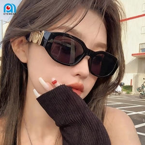 Hot Selling Fashionable Trendy Full Rim <b>Square</b> Retro Luxury UV400 <b>Sunglasses</b> for Unisex Beach Travel - Product Image 1
