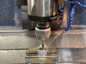 Moldes de inyección de plástico de alta calidad taiwaneses Moldeo de inserción de molde de inyección de buena calidad - Product Image 5