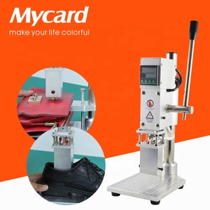 Petite Chaussure En Cuir Logo <span class=keywords><strong>Gravure</strong></span> Marque Gaufrage Machine D'estampage - Product Image 2
