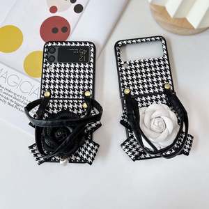 Coque 3D rose pour Samsung Galaxy Z Flip 6 5 <span class=keywords><strong>4</strong></span> 3 Full-Cover Folding Case avec Thousand Birds Pattern - Product Image 4