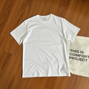 Camiseta de Algodón Peinado con Doble Costura, Cuello Redondo, Estilo Urbano Básico, Manga Corta, Unisex para Hombre y Mujer - Product Image 4