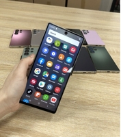 Smartphone S25 Ultra 16 Go + 1 To 5G CDMA Double SIM Espagnol Écran AMOLED 2K 120 Hz Processeur Snapdragon 800 Series Octa Core Caméra Arrière 108 MP