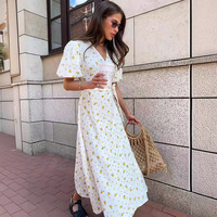 Robe imprimée pour femmes européennes et américaines, manches bouffantes, col en V, robe imprimée à manches courtes avec nœud