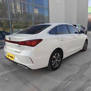 Changan Eado 2023 Essence 1.4T Grand <span class=keywords><strong>espace</strong></span> Berline 5 <span class=keywords><strong>places</strong></span> Conduite à gauche 200KM/H Haute vitesse Prix bas Bon prix Voitures d'<span class=keywords><strong>occasion</strong></span> - Product Image 4