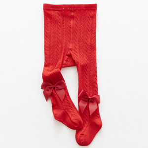 Spagnolo scavato 0-2 anni sostenibile per neonati maglia cotone traspirante rosso bianco ragazze collant per bambine - Product Image 4