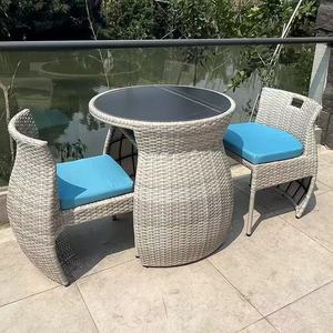 Ensemble de salon de jardin en rotin tressé moderne et durable pour extérieur, avec table et chaises rembourrées, 4 pièces pour balcon - Product Image 2