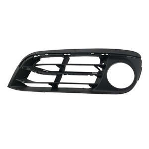 BMW Série 5 F18 - Pare-chocs avant - Bezel de phare antibrouillard ABS gauche/droite 51117331731 - Product Image 3