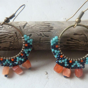 Pendientes de cuentas hechos a mano El arte de la artesanía - Product Image 1