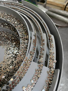 Alimentador Automático de Linha de Montagem para Microfones Capacitivos, Alimentador Vibratório de Tigela Super Rápido com Capacidade de 1000+/min - Product Image 4