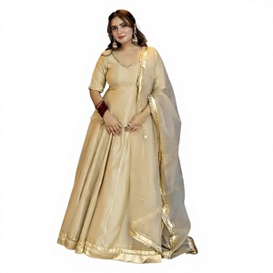 Ensemble Anarkali en soie dorée avec dupatta, tenue de mariage indienne traditionnelle, robe ethnique longue pour femmes - Product Image 1
