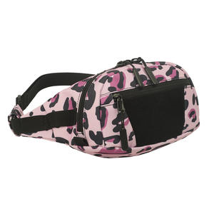 Bolso de Pecho Personalizado con Estampado de Leopardo, Resistente al Agua, con Bolsillo con Cremallera, Bolso Cruzado para Mujer, Uso Diario, Invierno 2023 - Product Image 5