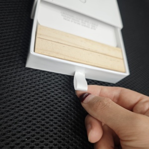 Coffret de 60 cartes d'affirmation pour maman, cadeau pour maman après l'accouchement, avec <span class=keywords><strong>support</strong></span> en bois dans une boîte à tiroir blanche - Product Image 6