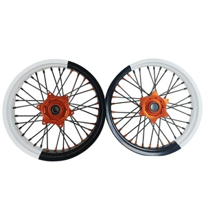 Juego de Ruedas de Motocicleta Supermoto de Aleación de Aluminio CNC de 16 y <span class=keywords><strong>17</strong></span> Pulgadas, Delanteras y Traseras, Blancas y Negras, para KTM EXC Yamaha YZF Fantic Dirt Bike - Product Image 6