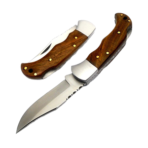 Cuchillo Plegable de Acero Inoxidable Damasco 2026 de Grado Industrial, Forjado a Mano, con Funda de Madera Táctica, Personalizable OEM, Garantía de 3 Años - Product Image 1