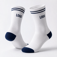 Chaussettes de cyclisme personnalisées, chaussettes de sport avec logo, chaussettes de compression respirantes pour la pratique du cyclisme en plein air