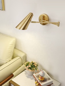 <span class=keywords><strong>Lampada</strong></span> da <span class=keywords><strong>Parete</strong></span> Orientabile con <span class=keywords><strong>Braccio</strong></span> Girevole, Applique da <span class=keywords><strong>Parete</strong></span> Regolabile per Comodino, <span class=keywords><strong>Lampada</strong></span> Telescopica Rotante Pieghevole in Metallo Stile Americano - Product Image 3