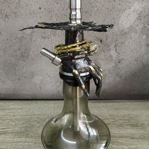 Cachimba de Lujo Maklaud Nosferatu, Diseño de Mano de Vampiro, Acero Inoxidable, Edición Limitada, para Bar, Restaurante, Cafetería, Club - Product Image 1