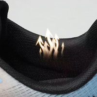 Chaussures de course légères pour hommes, respirantes, avec empeigne en mesh, semelle amortissante, lacets, pour le jogging, l'entraînement, la marche quotidienne, le sport