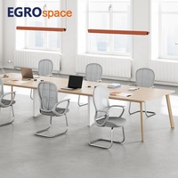 Chaise de bureau EGROspace au design moderne, dossier mi-haut, base traîneau, pour conférence, visiteur, réception et personnel