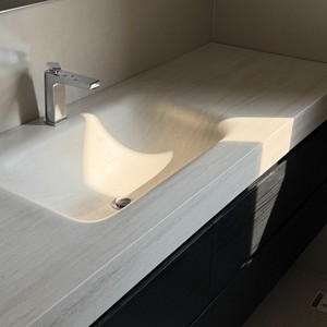 Lavabo de Baño de Piedra Natural Curvado a Medida, Diseño de Una Pieza, Doble Lavabo, Mueble de Baño con Lavabo Integrado - Product Image 2