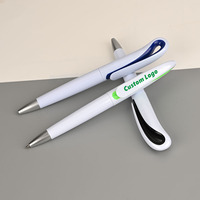 Stylo à bille torsadée en plastique multicolore petit quantité minimale de commande bon marché cadeau promotionnel de bureau avec logo de marque personnalisé