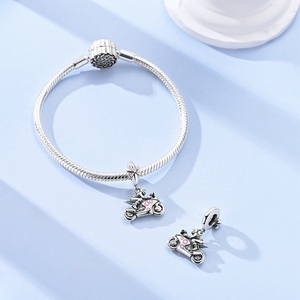 จี้รูปสาวขี่มอเตอร์ไซค์ ดีไซน์ใหม่ล่าสุด เงินแท้ 925 สำหรับทำสร้อยข้อมือ ของขวัญสำหรับผู้หญิง ขายส่ง - Product Image 4