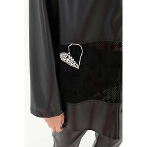 เสื้อเชิ้ตหนังเทียมสีดำสำหรับผู้หญิง ยี่ห้อ Soul พร้อมดีเทลตาข่าย - เสื้อแขนยาวมีสไตล์สำหรับใส่ลำลองและงานปาร์ตี้ - Product Image 5