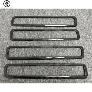 Autocollant de cadre de panneau de porte en fibre de carbone sèche pour pièces intérieures W463A W464, compatible avec les modèles W464 G500 G63 G550 de 2014 à 2019 - Product Image 2