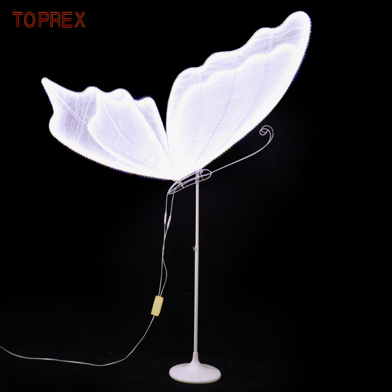 Mariposa Espíritu Blanco Frío