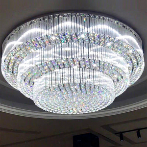 Grand <span class=keywords><strong>lustre</strong></span> rond en cristal pour hôtel, décoration d'intérieur moderne à 3 couches Projet personnalisé en or <span class=keywords><strong>Lustre</strong></span> luxueux pour grande salle de banquer - Product Image 1
