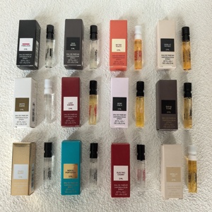 <span class=keywords><strong>Profumi</strong></span> Mini di Alta Qualità all'Ingrosso: Oud Wood, Lost Cherry, Tobacco Vanille, Bitter Peach, Vanilla Sex, Oud Voyager, Ebene Fume - Product Image 1