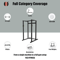 Cage de musculation commerciale à quatre poteaux avec crochets de barre réglables, barres de sécurité et barre de traction pour entraînement de force en salle de sport