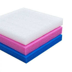 Rollos de espuma de embalaje <span class=keywords><strong>Epe</strong></span> de polietileno expandido largo de <span class=keywords><strong>1mm</strong></span> de espesor blanco Hojas de relleno de espuma <span class=keywords><strong>EPE</strong></span> - Product Image 4