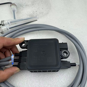 Sonde de température Cummins Inc 4384566-A05 TS0600 EGT à quatre fils - Product Image 3
