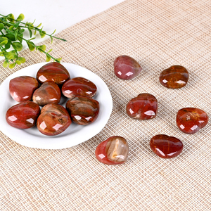 Venta al por Mayor de Piedras Curativas Naturales, Corazones de Madera Petrificada, Gemas de Corazón, Tallados de Cristal para Decoración - Product Image 1