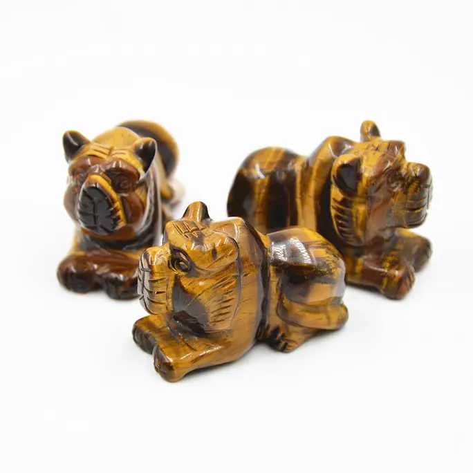 卸売高品質タイガーズアイストーン手彫り天然動物クリスタル彫刻中国干支タイガーデスクデコレーション用