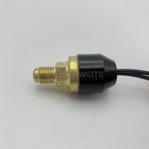 Pressostat pour excavatrice Caterpillar 693-57, filetage G1/8, pour liquide, plastique, IP65, pression de service maximale 100 psi - Product Image 3