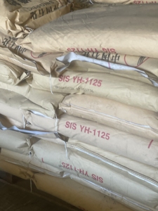 Élastomère thermoplastique Sinopec Sis Yh-1125h utilisé pour les adhésifs thermofusibles pour les couches de papier de haute qualité - Product Image 3