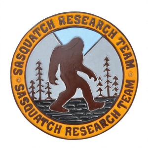 SASQUATCH RESEARCH TEAM ป้ายเหล็กหล่อ ตกแต่งง่าย ติดตั้งและถอดออกได้ ป้ายโลหะคุณภาพดี ป้ายติดผนัง ราคาประหยัด - Product Image 1