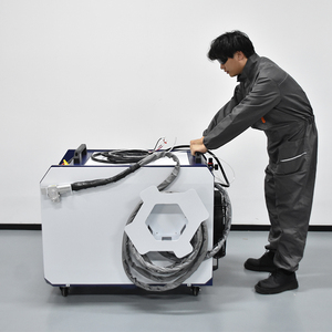 녹 제거 레이저 청소 기계 쉽게 오일 얼룩과 녹을 제거 매우 3000W 레이저 청소 금속 기계 - Product Image 3