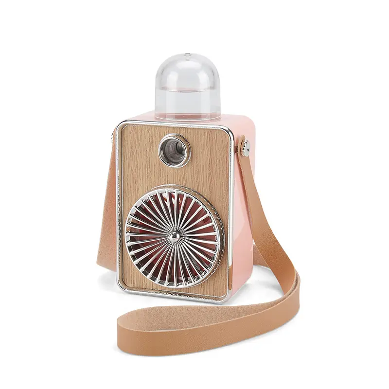 Neuer retro-sprühventilator mit sieben bunten lichtern multifunktion handgeführter tragbarer mini-halsventilator für den außenbereich kleine fabrikventilator