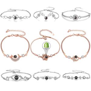 Divers Bracelets de <span class=keywords><strong>couple</strong></span> <span class=keywords><strong>Bracelet</strong></span> de projection photo personnalisé Gouttes-hipping Bijoux personnalisés Produits Shopify <span class=keywords><strong>Bracelet</strong></span> de mode - Product Image 1