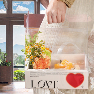 صندوق كيك شفاف مستطيل الشكل من البلاستيك PET الآمن للطعام مع مقبض لتغليف الحلويات وتزيين الزهور في عيد الحب - Product Image 5