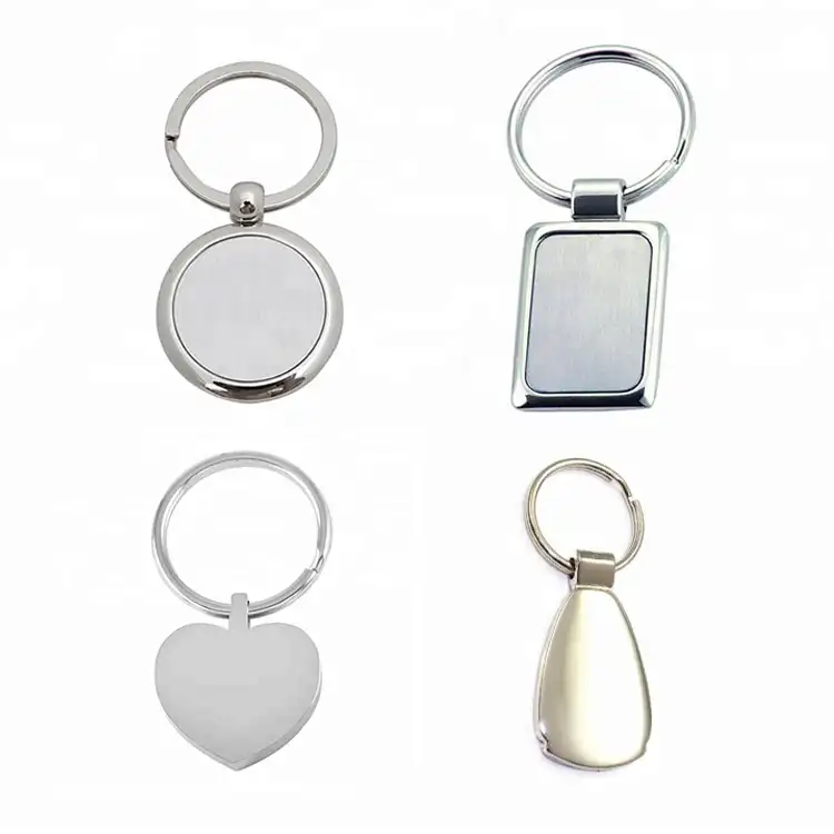 Porte-clés en métal blanc pour voiture, forme personnalisée, bon marché, 100 pièces