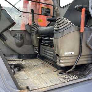 Excavatrice sur chenilles d'occasion Hitachi ZX200-3G de 20 tonnes en bon état, d'origine japonaise, à vendre à prix réduit - Product Image 3